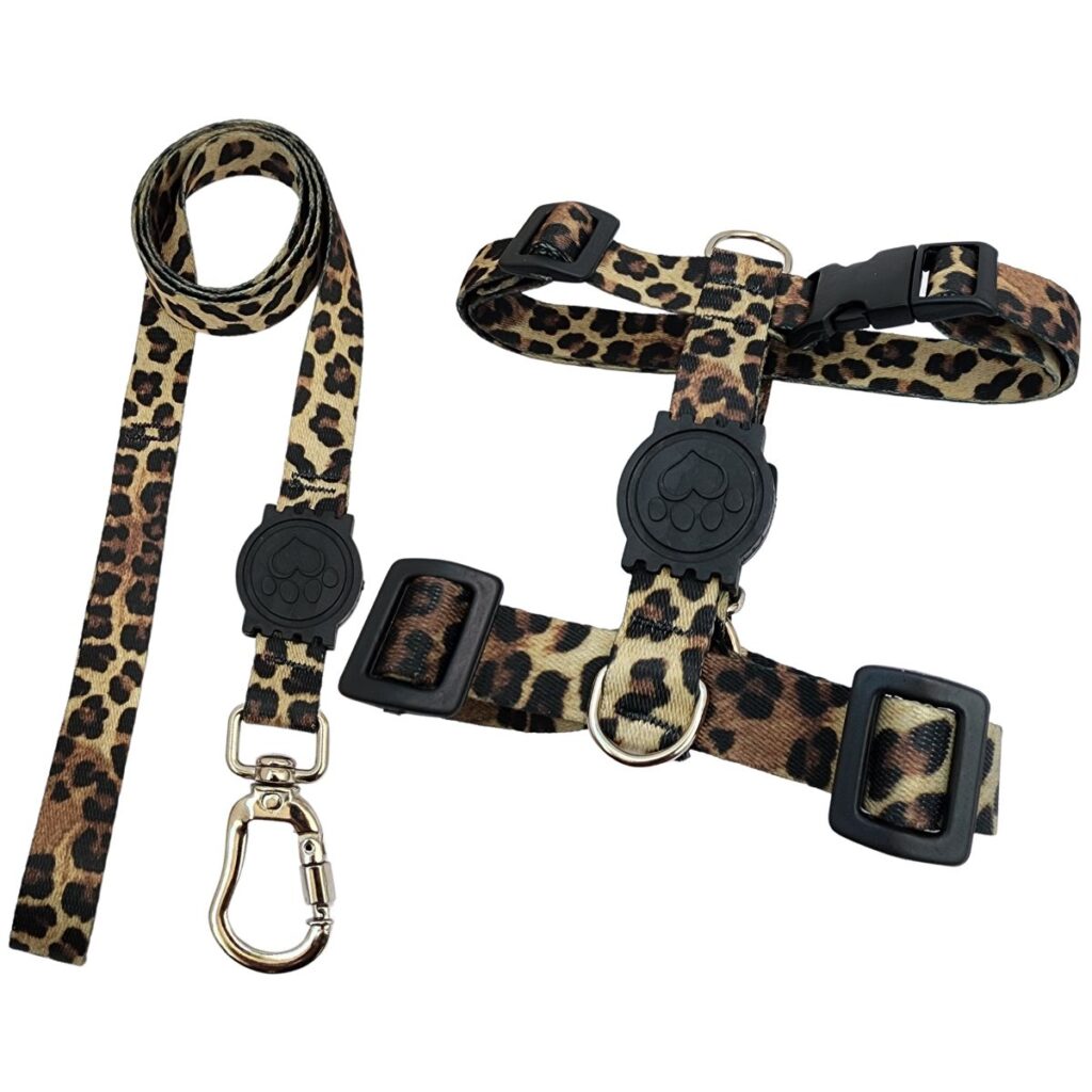 Peitoral H Antipuxão Para Cachorro com Guia e Trava Oncinha